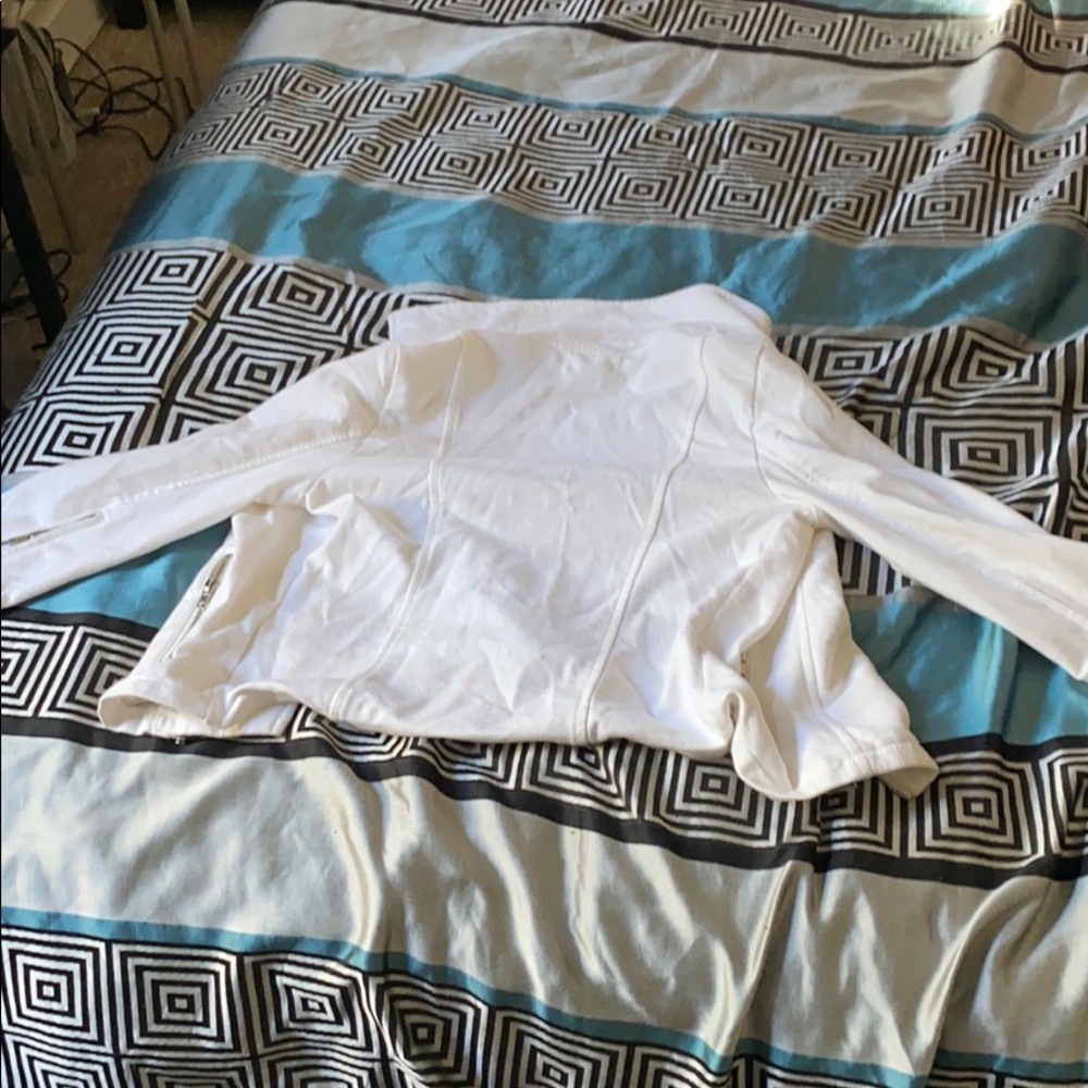 Jacket - Picture 3 of 3